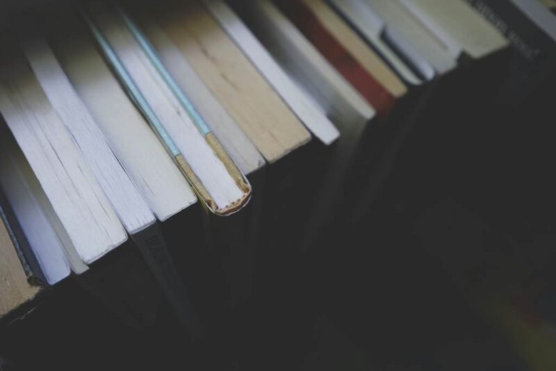 Hardcover vs paperback books