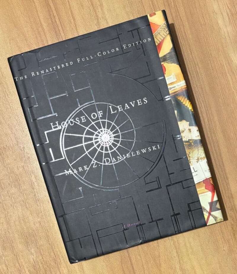 House of Leaves by Mark Z. Danielewski